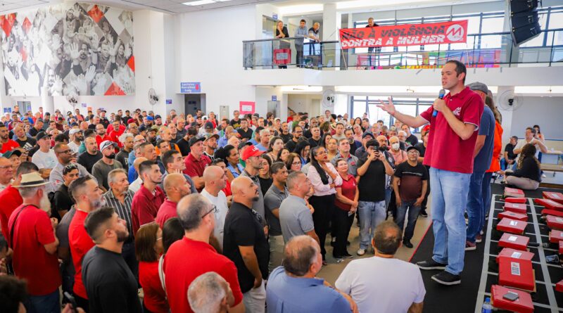 Metalúrgico do ABC: Presidente eleito, Welligton Damasceno integra comitiva de Lula em agenda na Alemanha