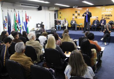 Consórcio ABC celebra 10 anos do Plano Regional de Educação