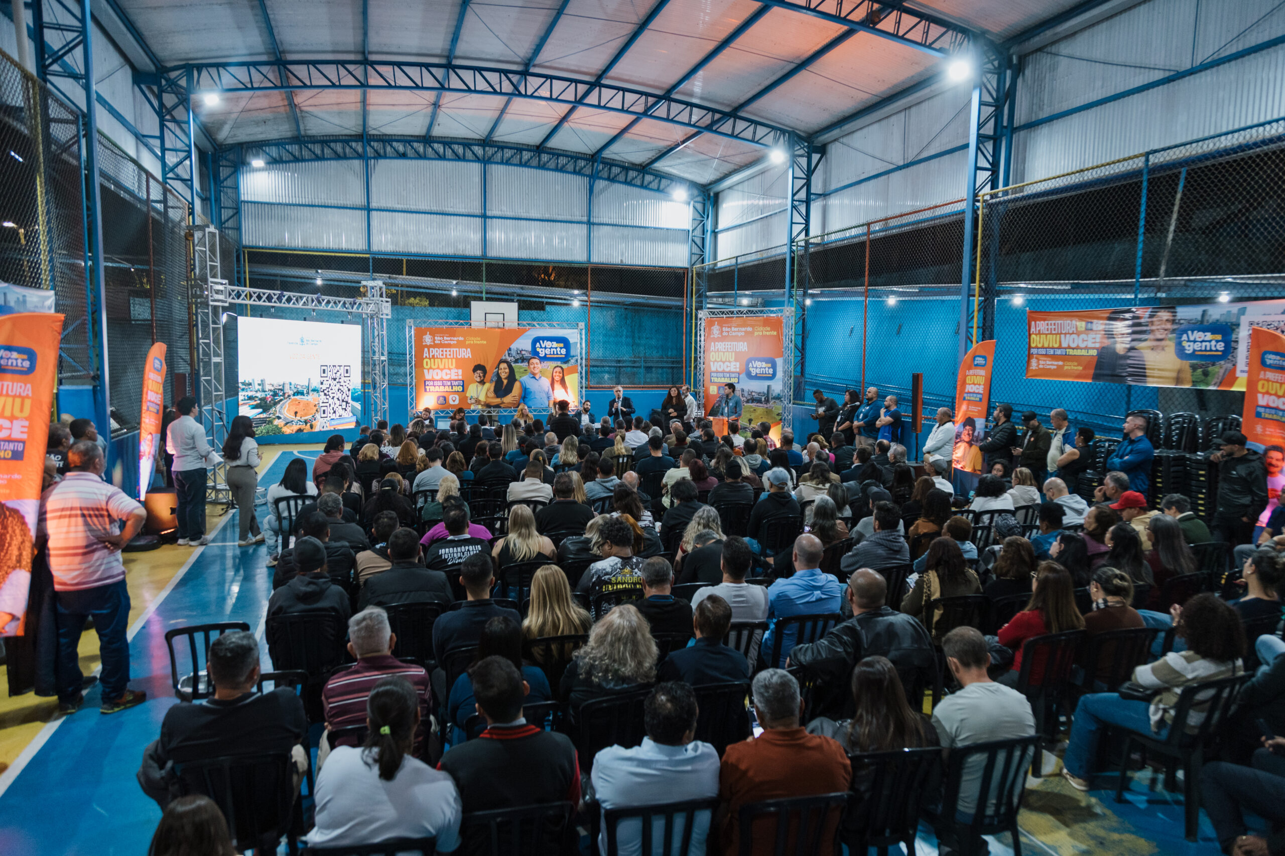 “Voz da Gente” realiza escuta ativa no Taboão, Paulicéia e Jordanópolis com demandas desde segurança a zeladoria   