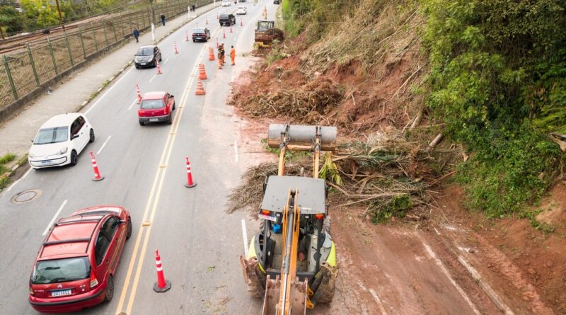 Prefeitura inicia obra de contenção no Jardim Guapituba e marca avanço na solução definitiva para área afetada
