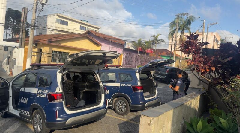 GCM de Mauá recupera veículo roubado após alerta do Muralha Inteligente