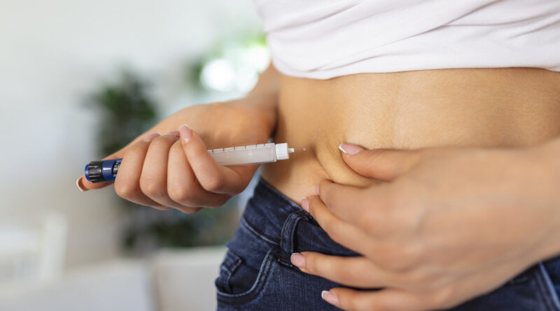 Nem todo emagrecimento é igual: entenda as diferenças entre medicamentos e cirurgia bariátrica