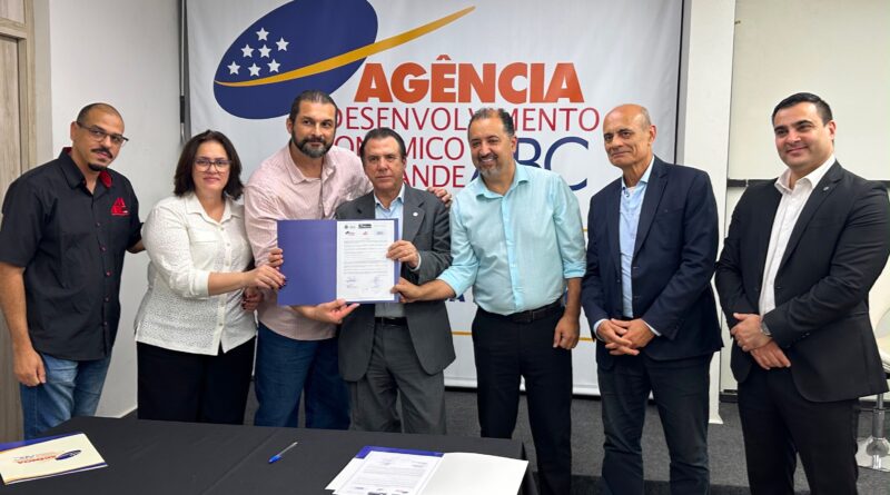 Grande ABC avança na agenda de qualificação profissional com Escola do Trabalhador 4.0 em Mauá, Santo André e com Metalúrgicos da CUT