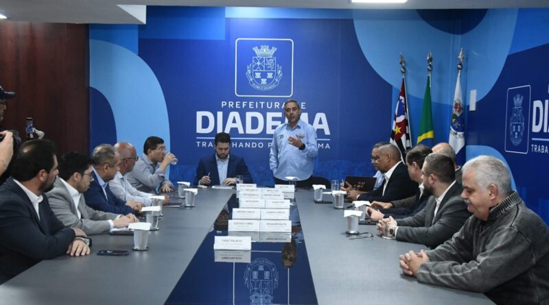 Em reunião mensal de prefeitos, Consórcio ABC apresenta pacote de pedidos ao Governo Federal