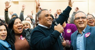 Ao lado do prefeito Marcelo Lima e da vereadora Sandra do Leite, Ivan Silva se reúne com moradores e fortalece atuação no Taboão