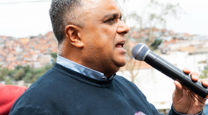 Ivan Silva percorre região do Ferrazópolis e reforça campanha nas comunidades de São Bernardo: ‘Conheço a realidade’