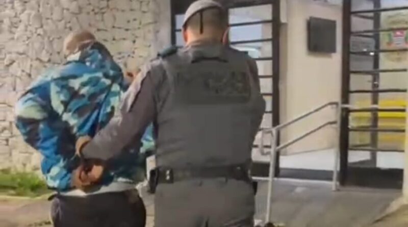 Polícia Militar prende homem em flagrante e recupera veículo furtado em Ribeirão Pires.