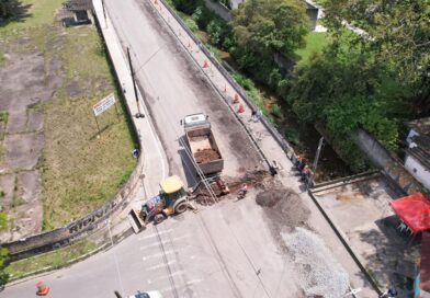 Prefeitura de Ribeirão Pires avança na recuperação da Rua Padre Marcos Simoni e prepara via para receber novo asfalto