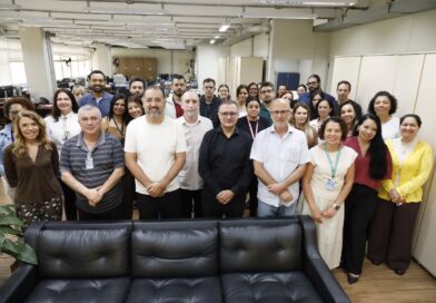 Prefeito Marcelo Oliveira reúne equipe de Finanças para celebrar resultado histórico