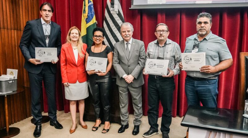 Ouvidoria de Ribeirão Pires conquista Selo Prata do TCESP