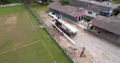 Prefeitura de Ribeirão Pires instala nova iluminação no Campo do Jardim Luso